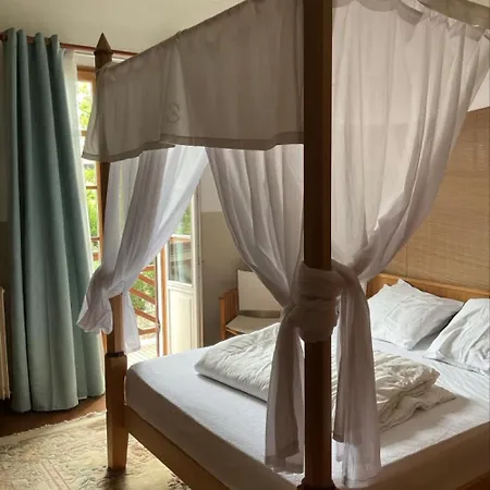 Cantemerle, 3 Chambres, Jardin Holiday home *