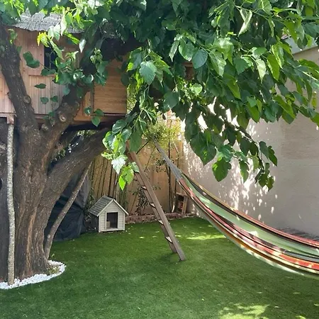 Dom wakacyjny Cantemerle, 3 Chambres, Jardin Arcachon